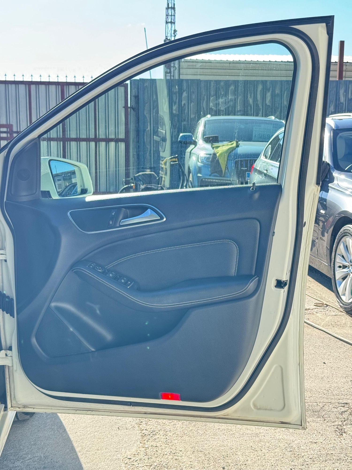 Used Mercedes-Benz B Class 2013 for sale - 76621486: Photo 29