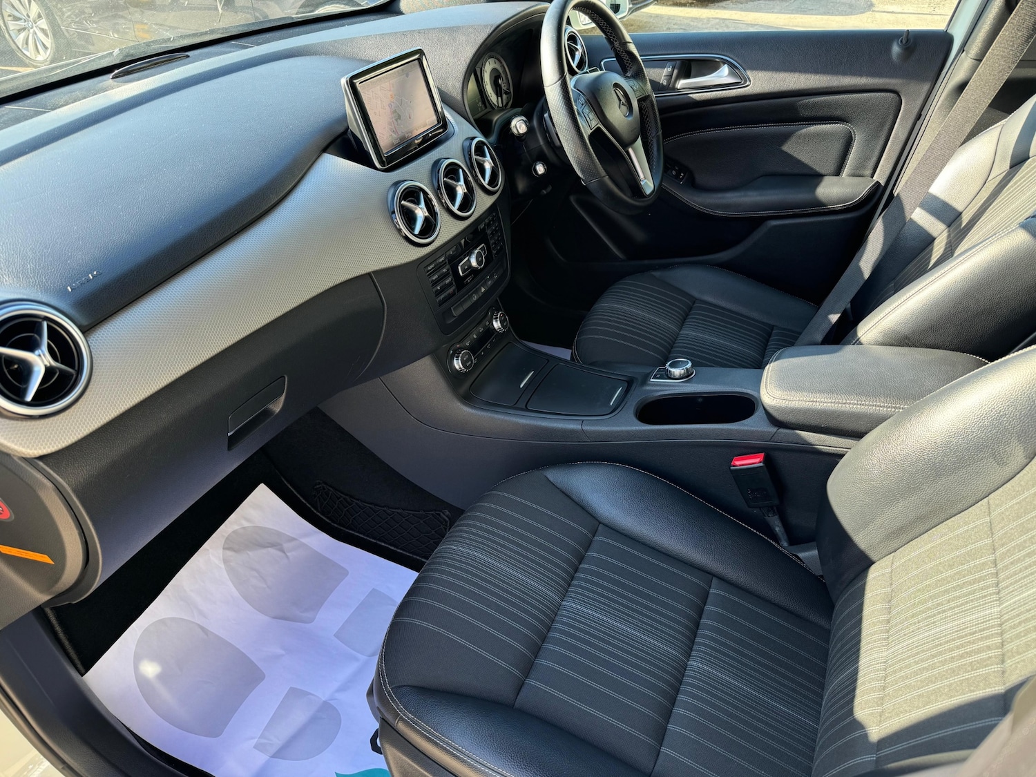 Used Mercedes-Benz B Class 2013 for sale - 76621486: Photo 33