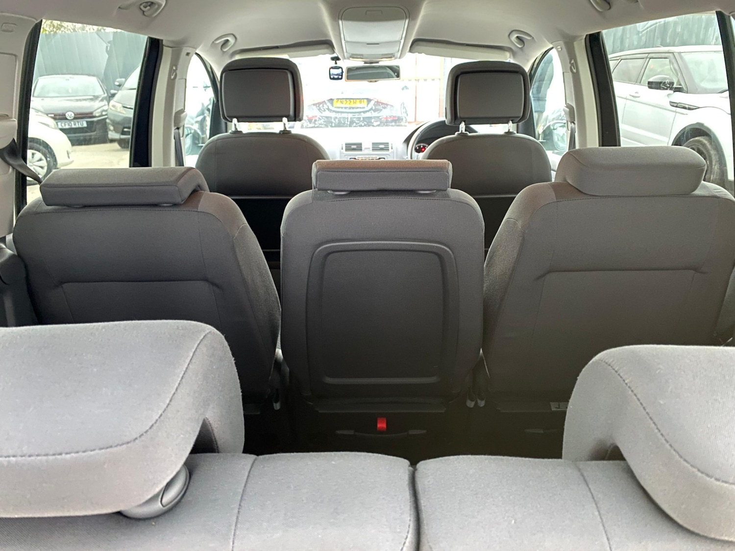 Used Volkswagen Touran 2014 for sale - 77558287: Photo 12