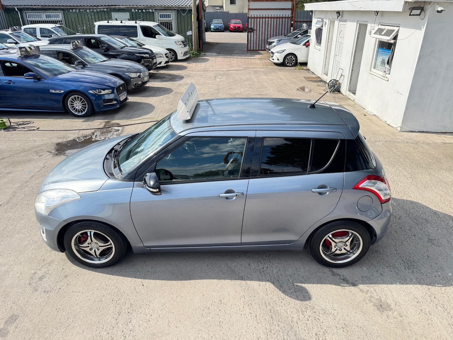 Used Suzuki Swift 2014 for sale - 76129112: Photo 37