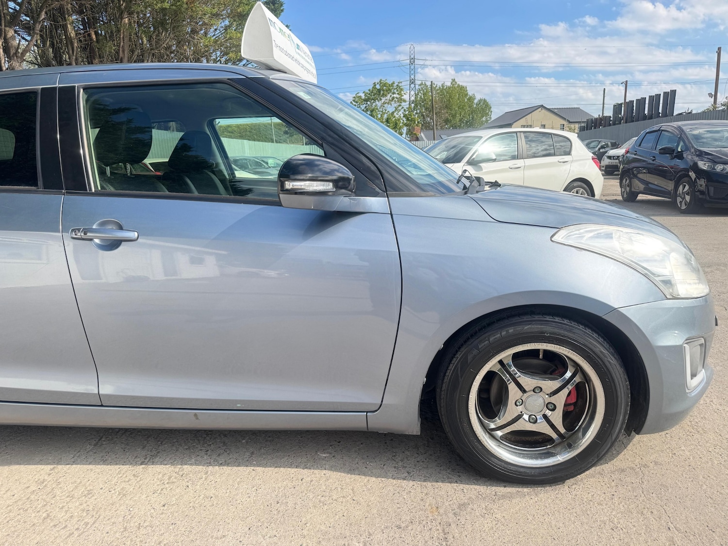 Used Suzuki Swift 2014 for sale - 76129112: Photo 7
