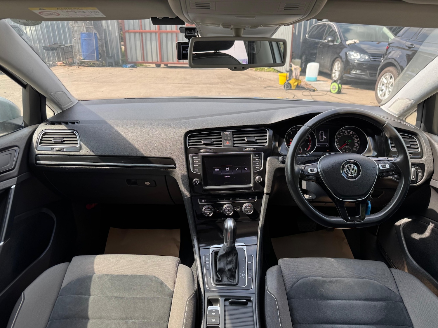 Used Volkswagen Golf 2014 for sale - 76914347: Photo 16