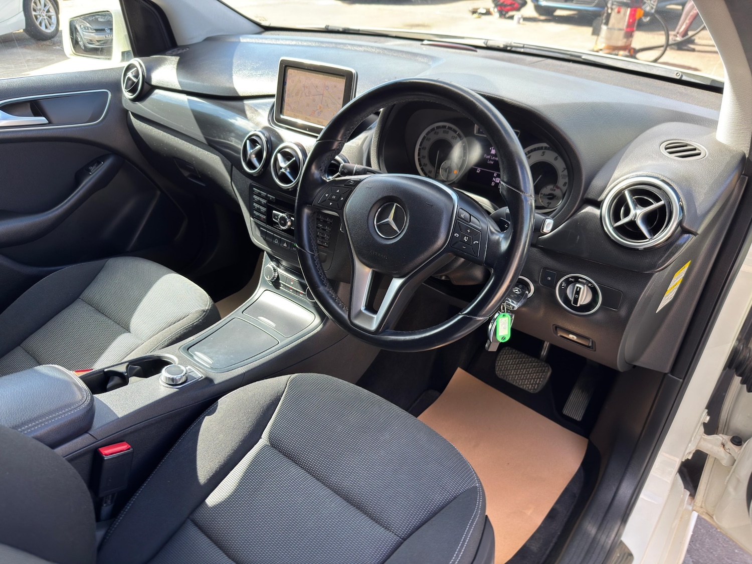 Used Mercedes-Benz B Class 2012 for sale - 76621394: Photo 13