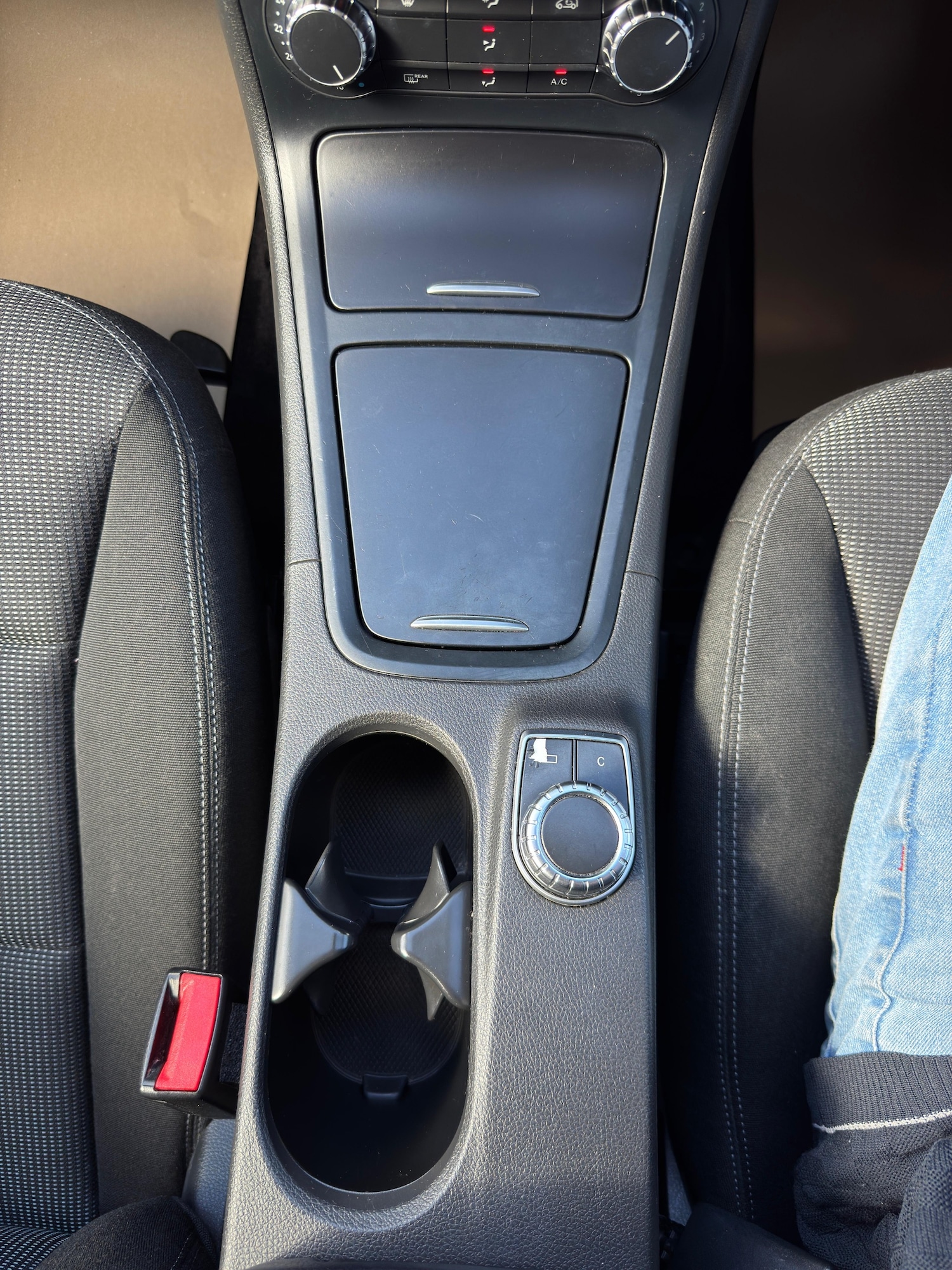 Used Mercedes-Benz B Class 2012 for sale - 76621394: Photo 21