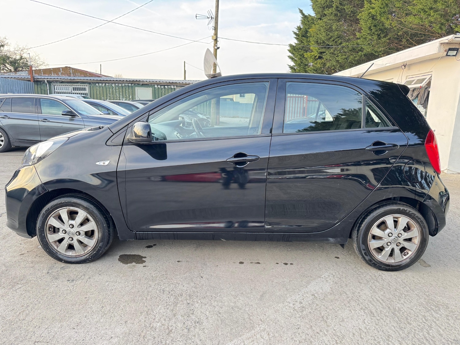 Vehicle 7