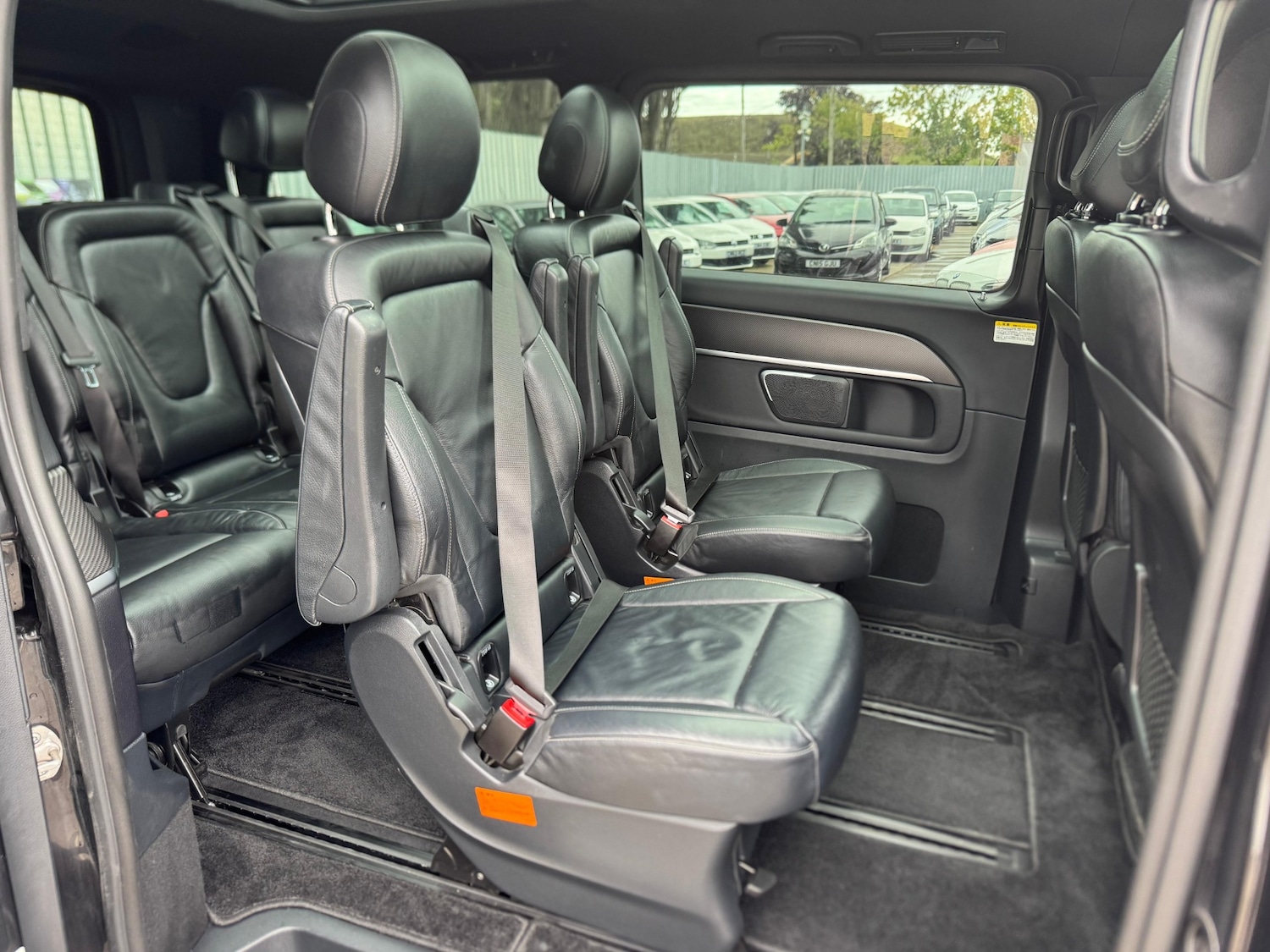 Used Mercedes-Benz V-Class 2025 for sale - 77634056: Photo 18