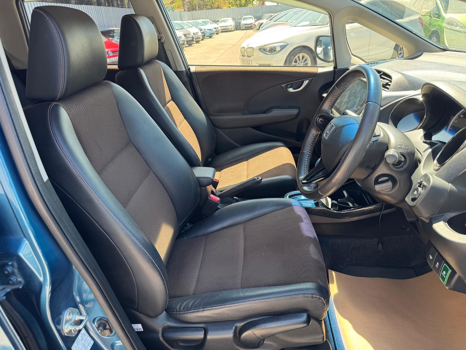 Used Honda Fit 2012 for sale - 76116669: Photo 14