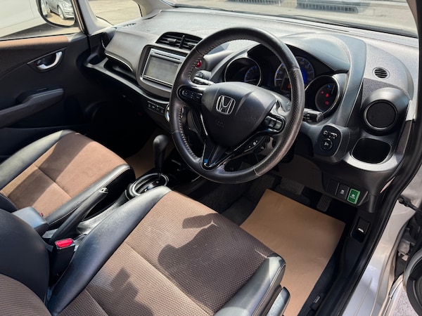 Used Honda Fit 2012 for sale - 76299683: Photo 13