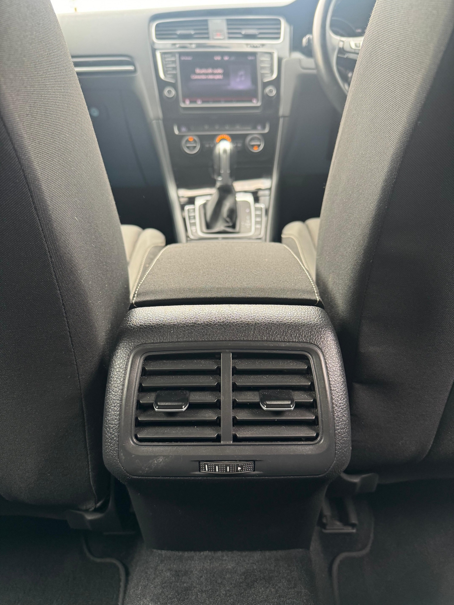 Used Volkswagen Golf 2013 for sale - 76129127: Photo 17