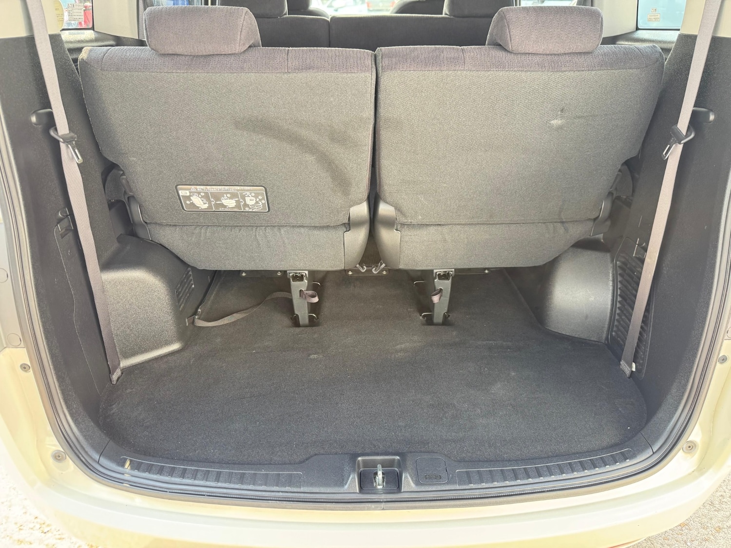 Used Honda Stepwagon 2008 for sale - 76884669: Photo 11