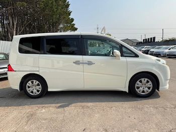 Used Honda Stepwagon 2008 for sale - 76884669: Photo