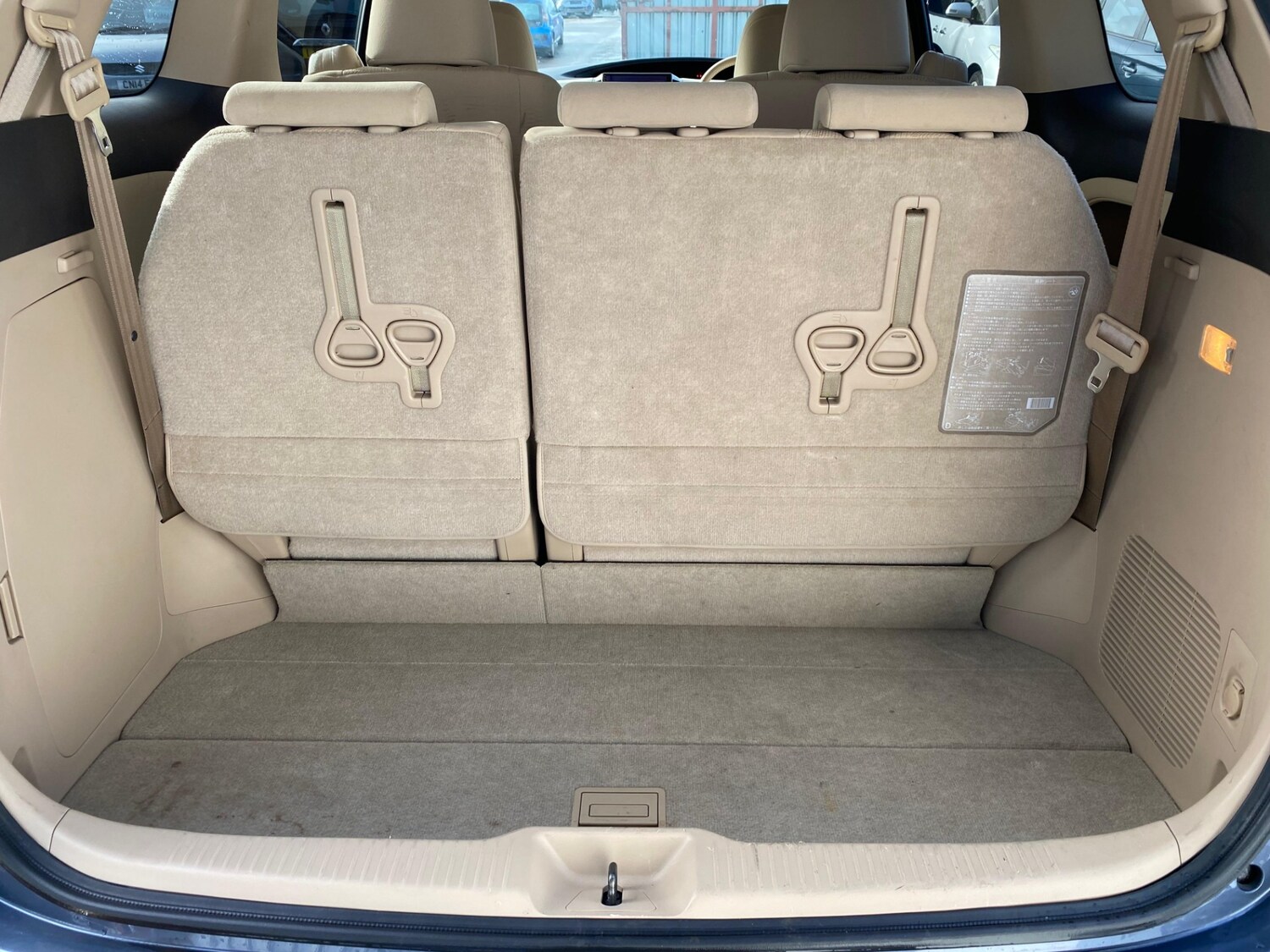 Used Toyota Estima 2026 for sale - 77809661: Photo 12