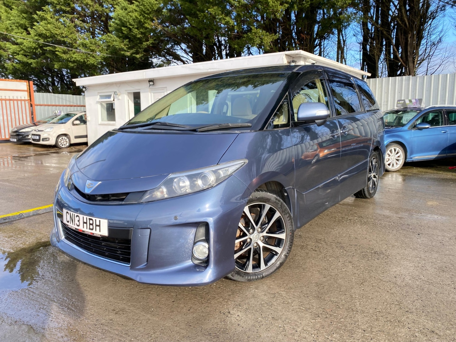 Used Toyota Estima 2026 for sale - 77809661: Photo 2