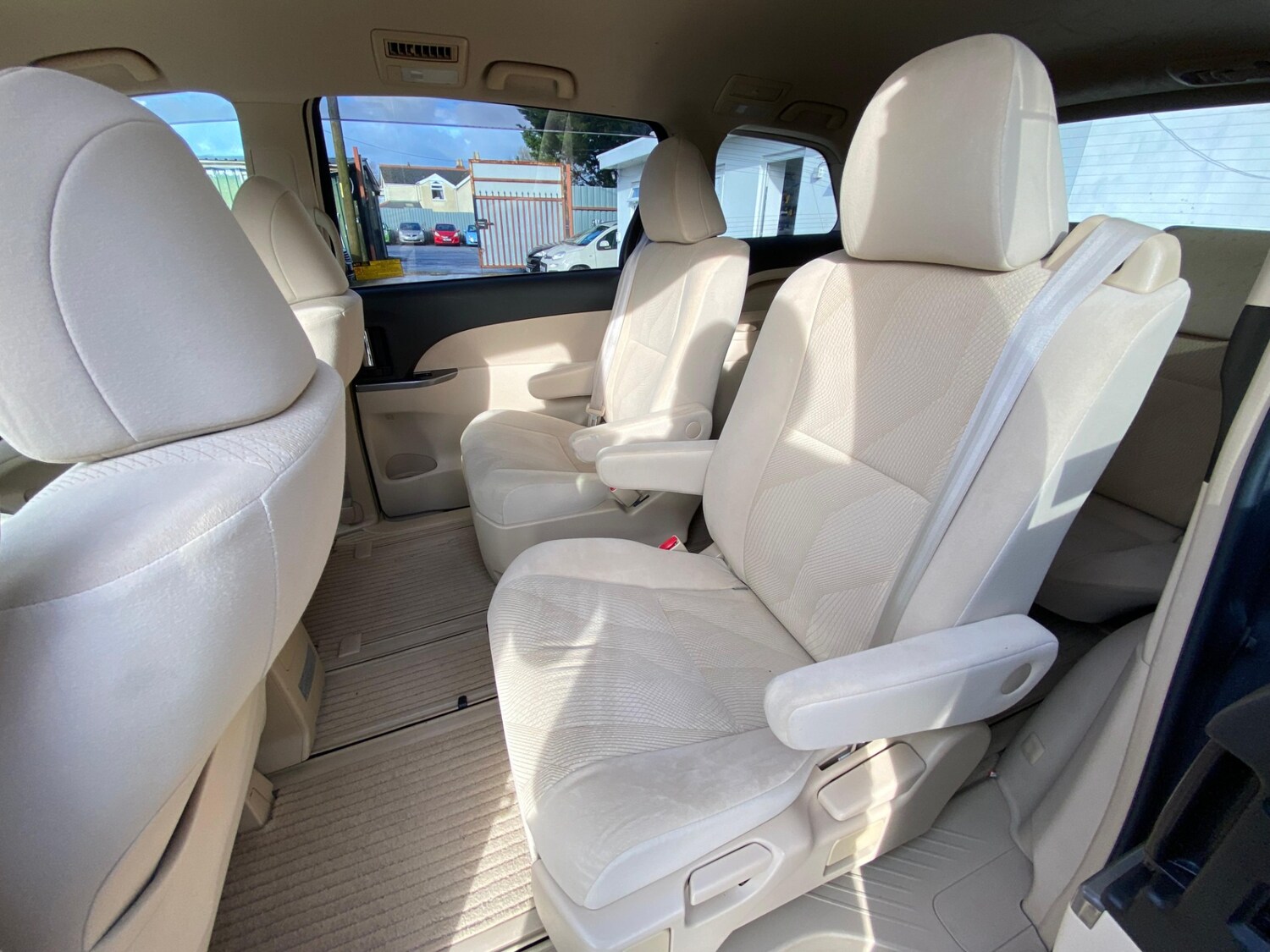 Used Toyota Estima 2026 for sale - 77809661: Photo 33