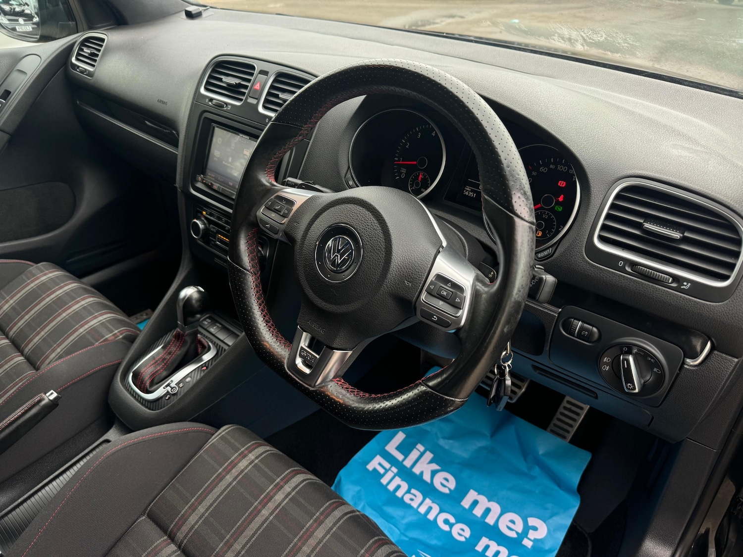Used Volkswagen Golf 2010 for sale - 76159288: Photo 12