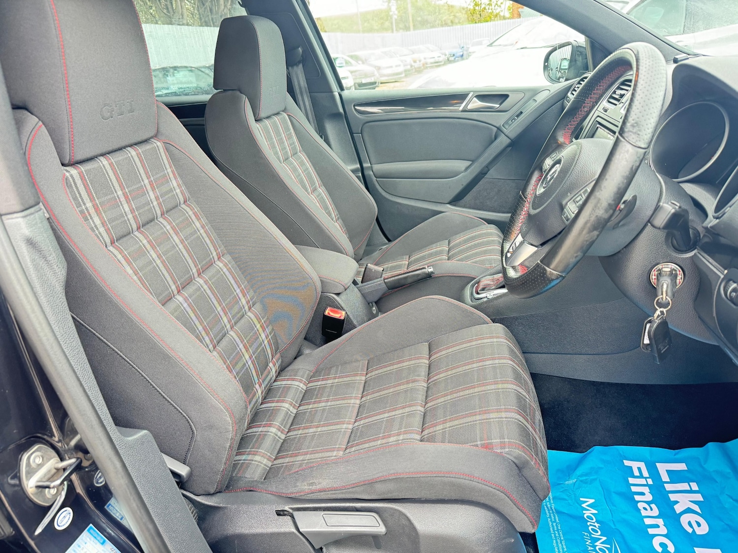 Used Volkswagen Golf 2010 for sale - 76159288: Photo 13