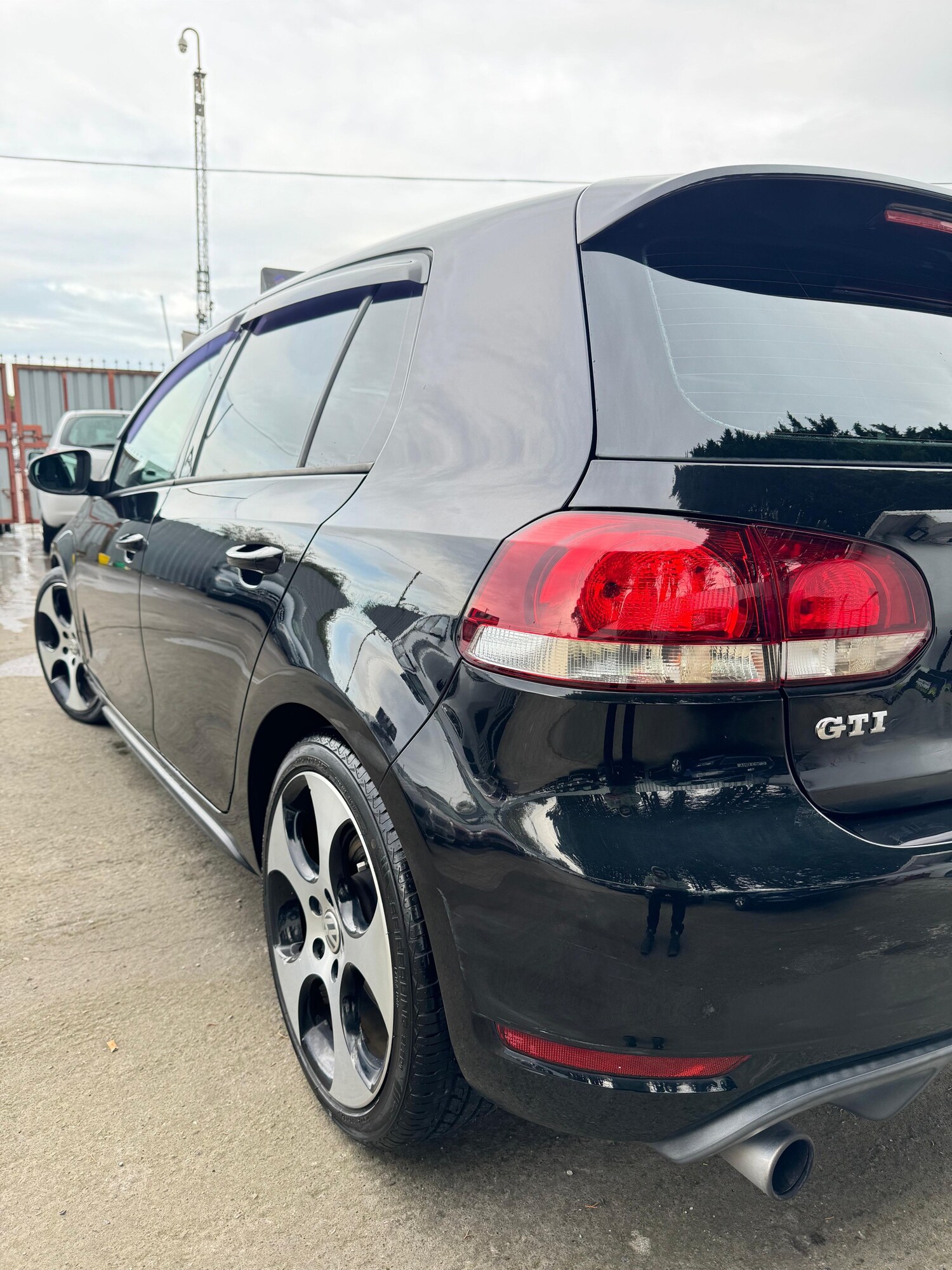 Used Volkswagen Golf 2010 for sale - 76159288: Photo 38