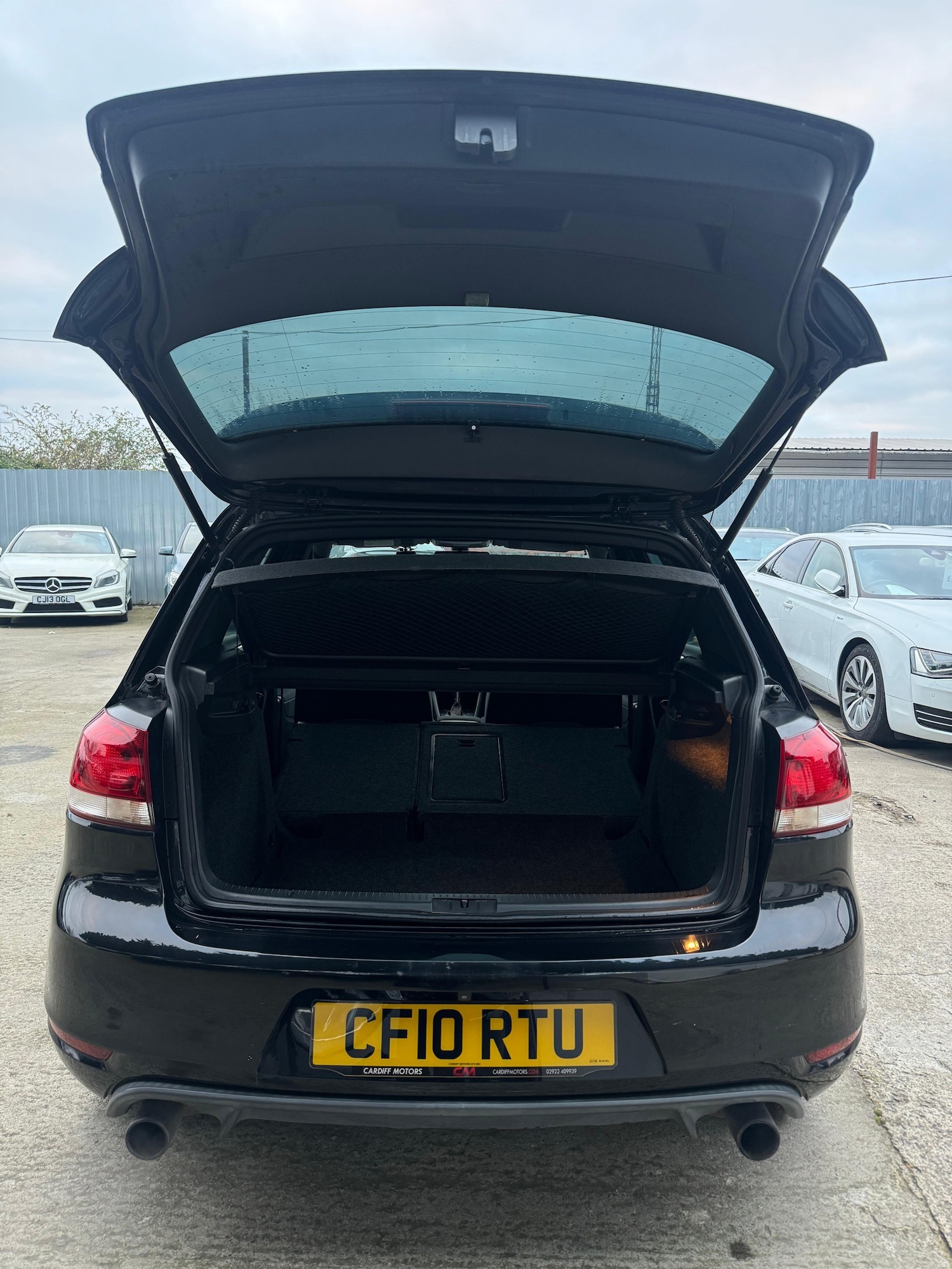 Used Volkswagen Golf 2010 for sale - 76159288: Photo 47