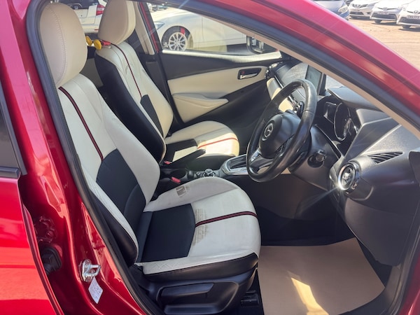 Used Mazda Demio 2015 for sale - 76253429: Photo 15