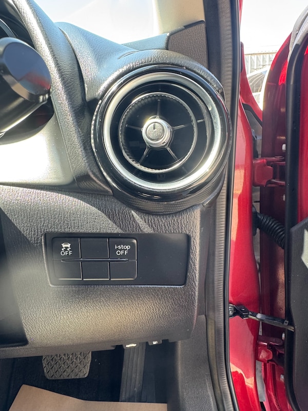 Used Mazda Demio 2015 for sale - 76253429: Photo 26