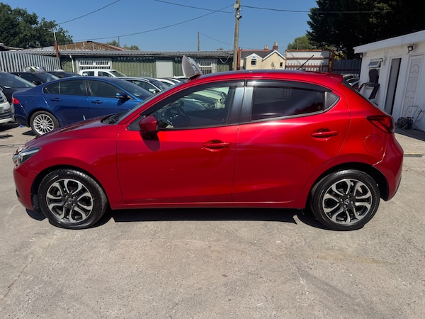Used Mazda Demio 2015 for sale - 76253429: Photo 8