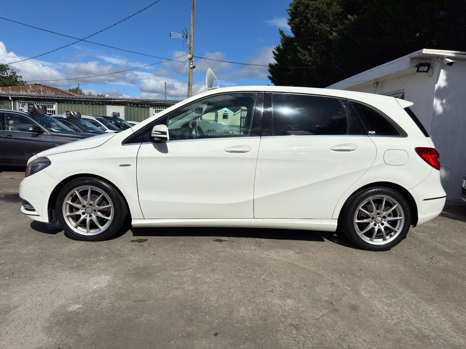 Used Mercedes-Benz B Class 2012 for sale - 77075237: Photo 7