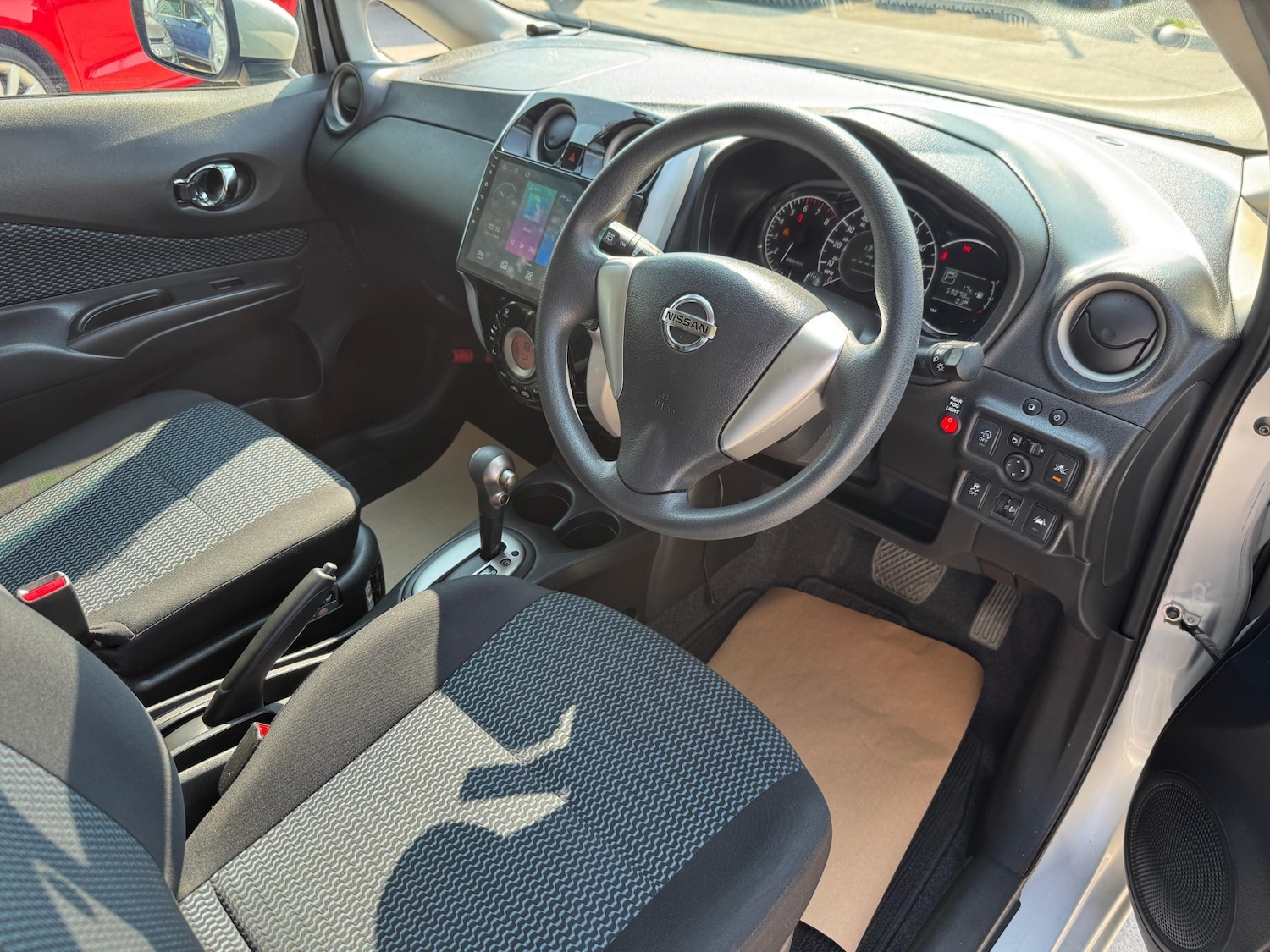 Used Nissan Note 2014 for sale - 76574473: Photo 13