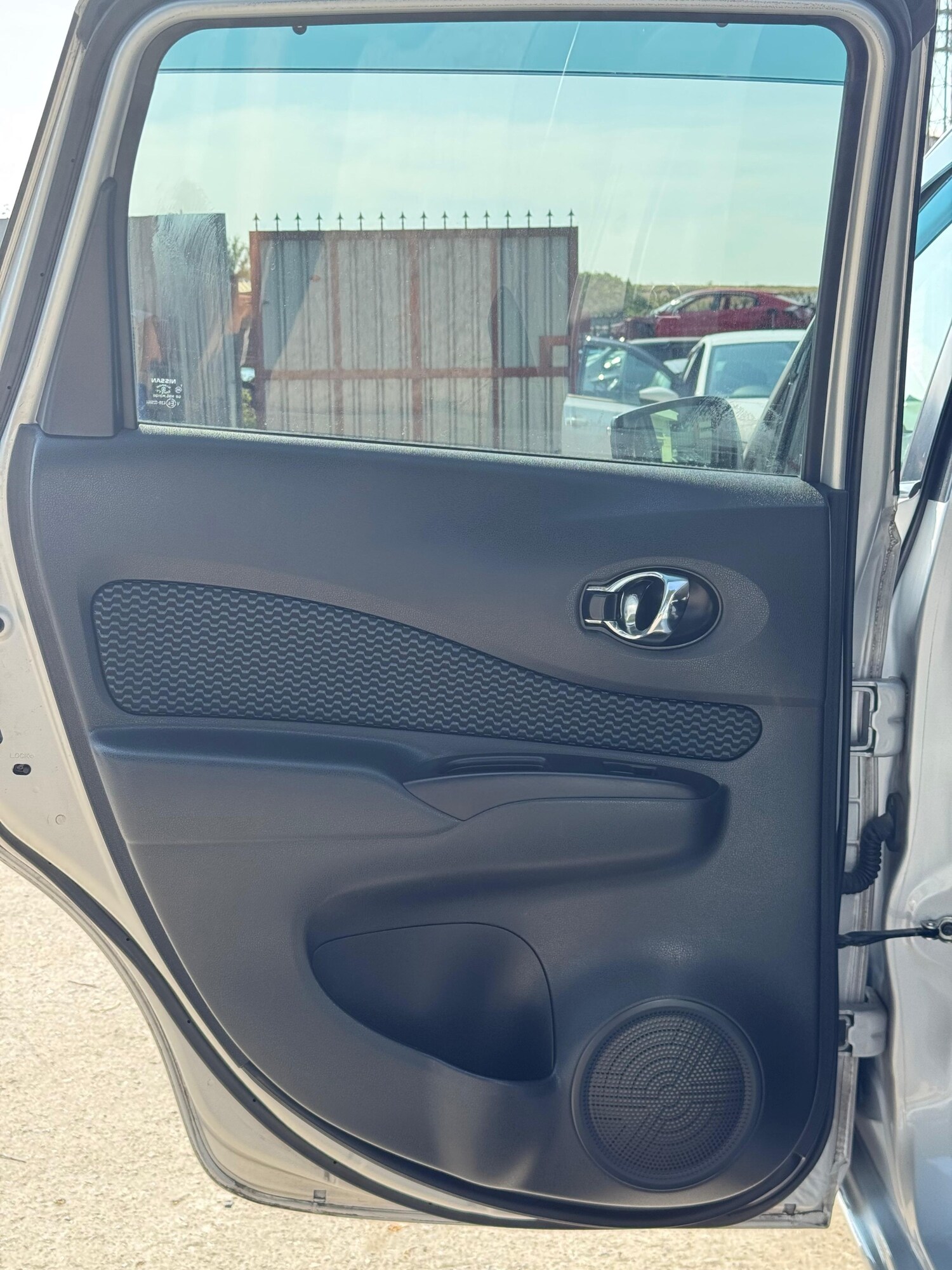 Used Nissan Note 2014 for sale - 76574473: Photo 27