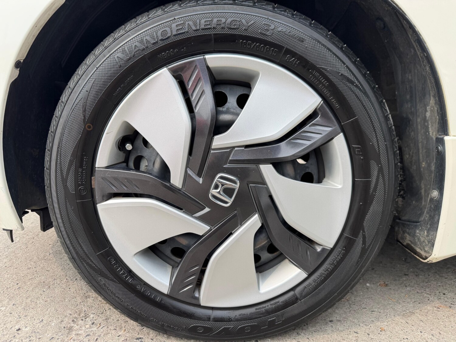 Used Honda Fit 2014 for sale - 76097103: Photo 32