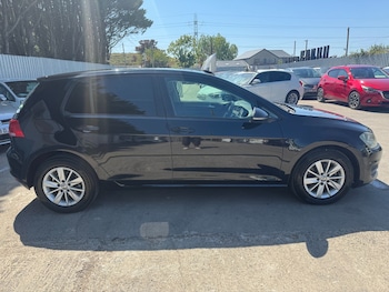 Used Volkswagen Golf 2013 for sale - 76458477: Photo