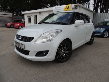Used Suzuki Swift 2012 for sale - 79459742: Photo