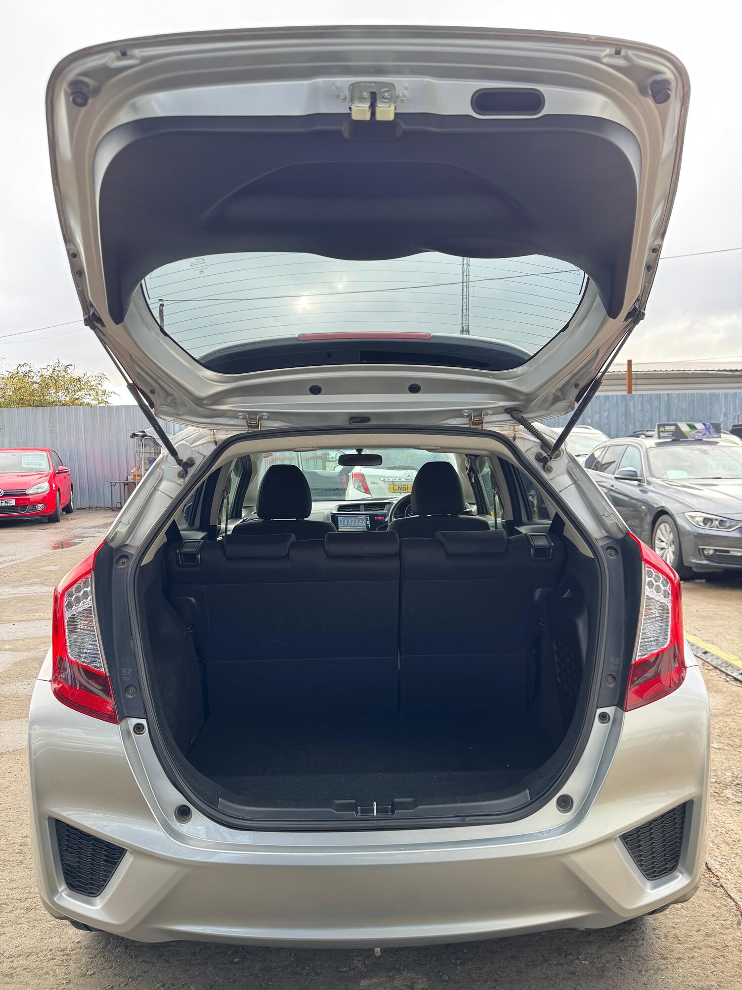 Used Honda Fit 2014 for sale - 76036295: Photo 10