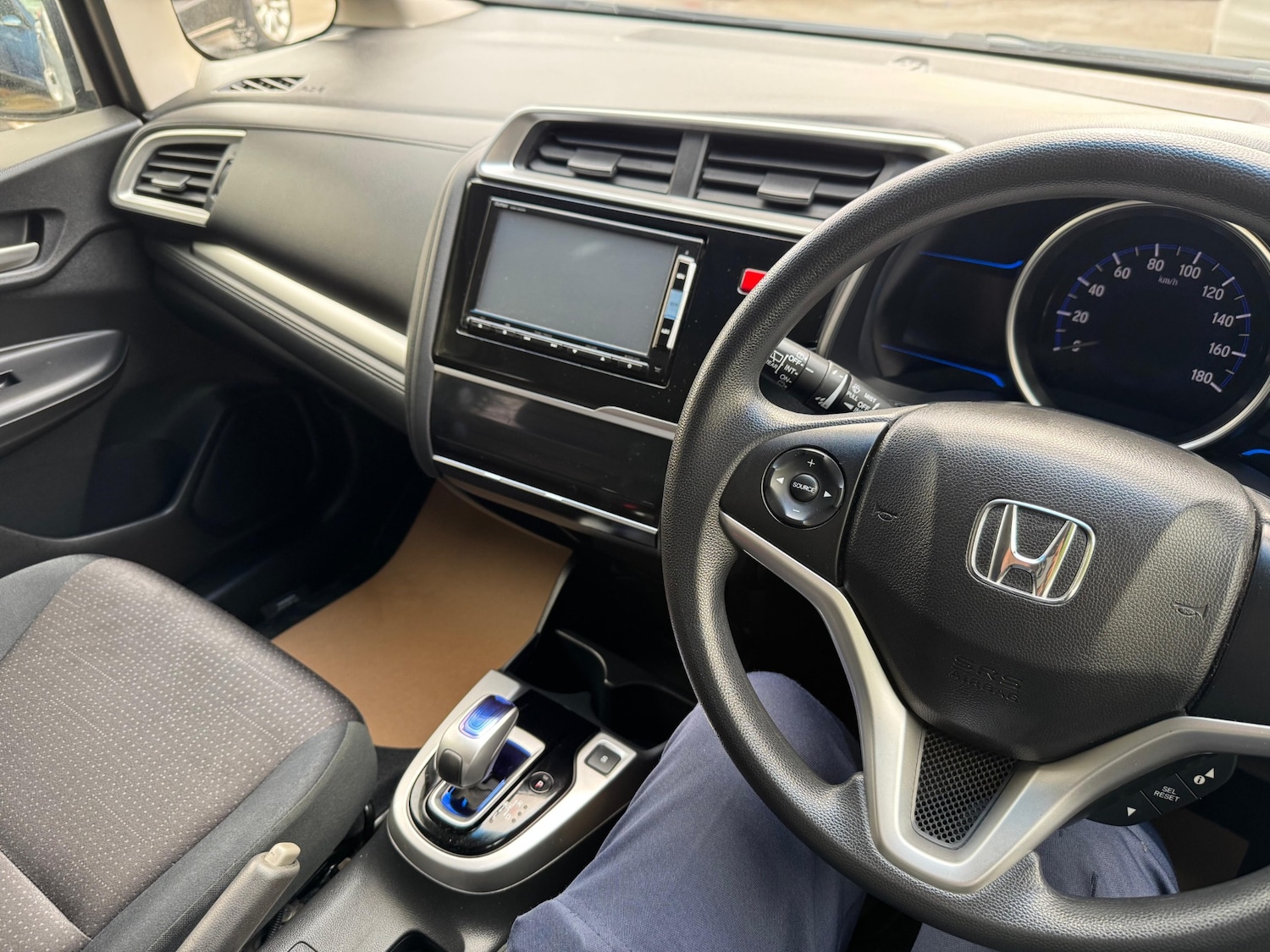 Used Honda Fit 2014 for sale - 76036295: Photo 21