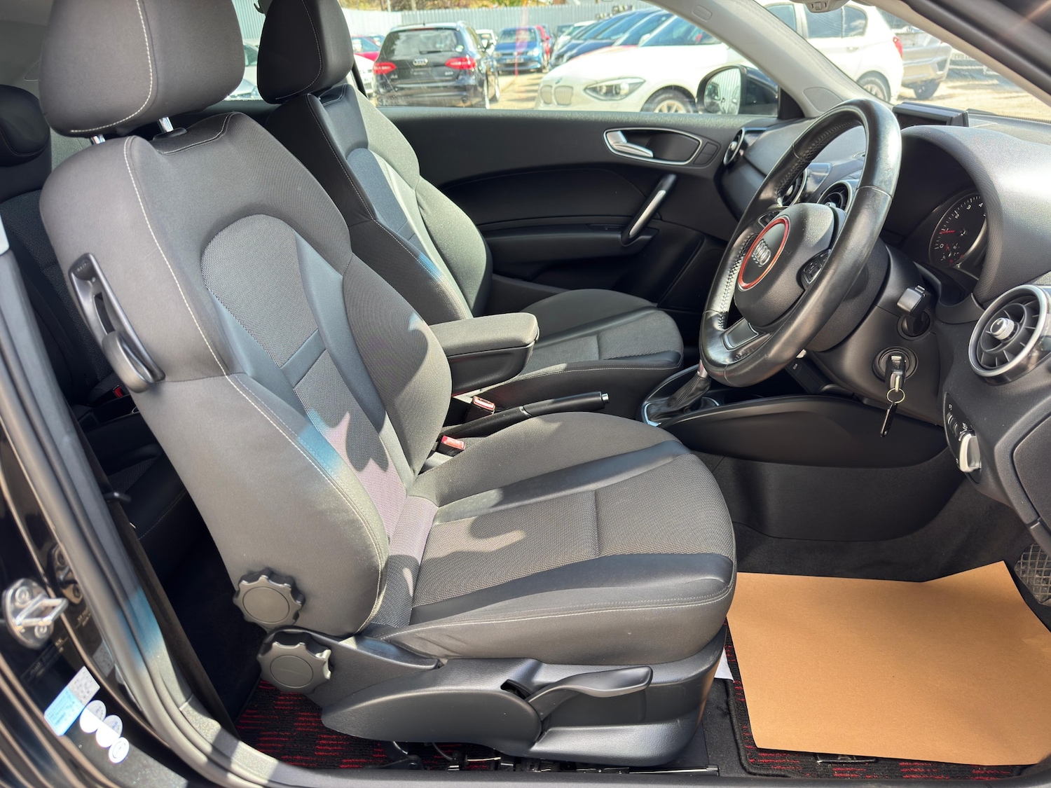 Used Audi A1 2011 for sale - 76420670: Photo 14