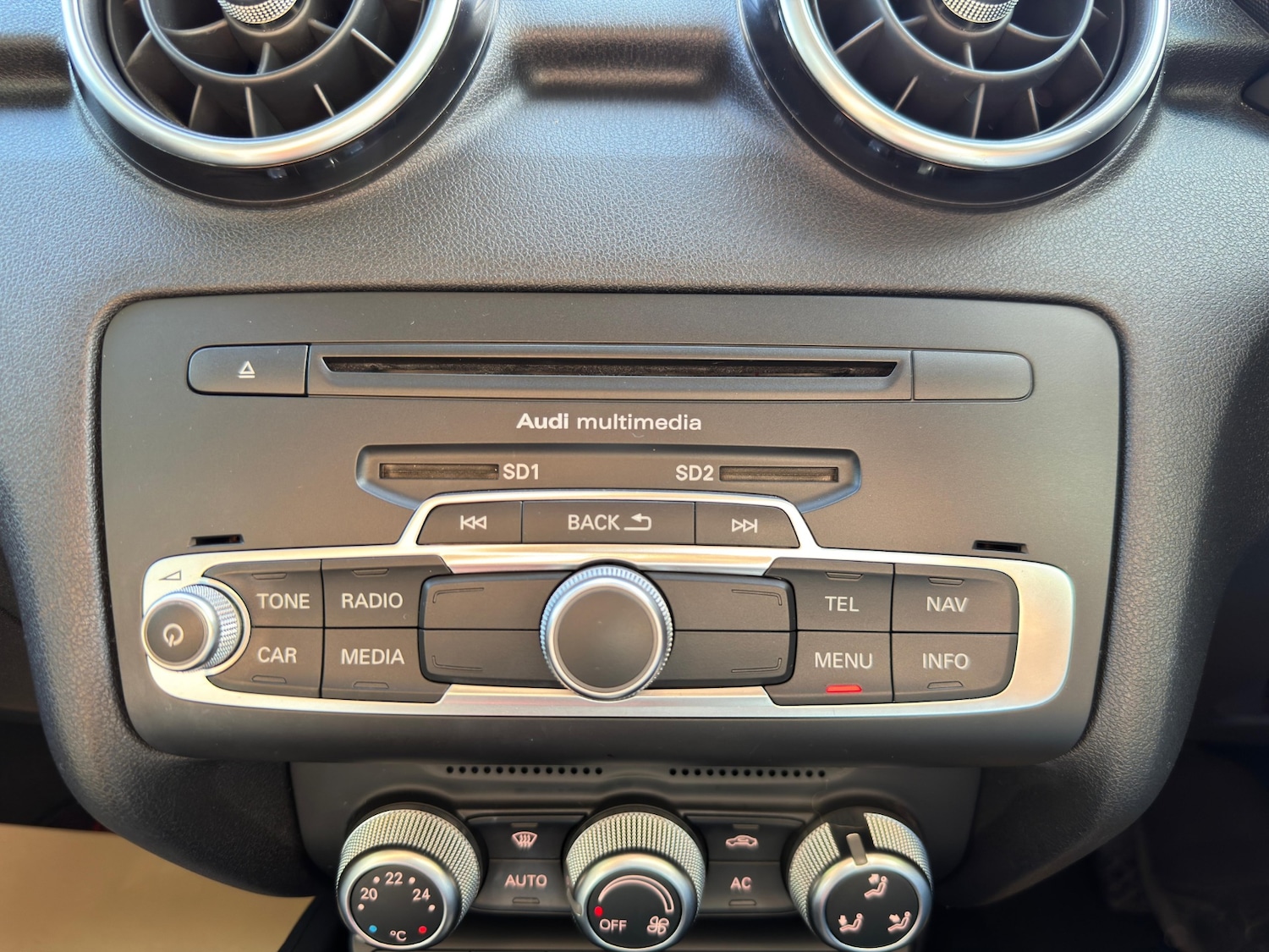 Used Audi A1 2011 for sale - 76420670: Photo 21