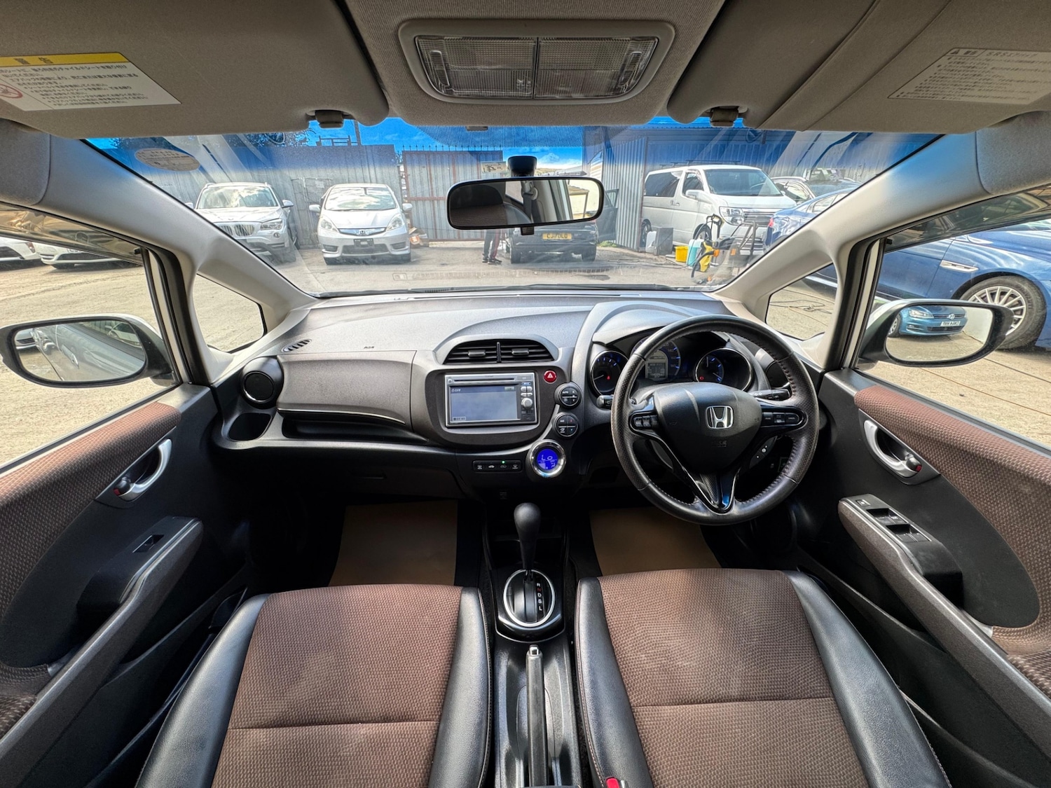 Used Honda Fit 2012 for sale - 76400066: Photo 16