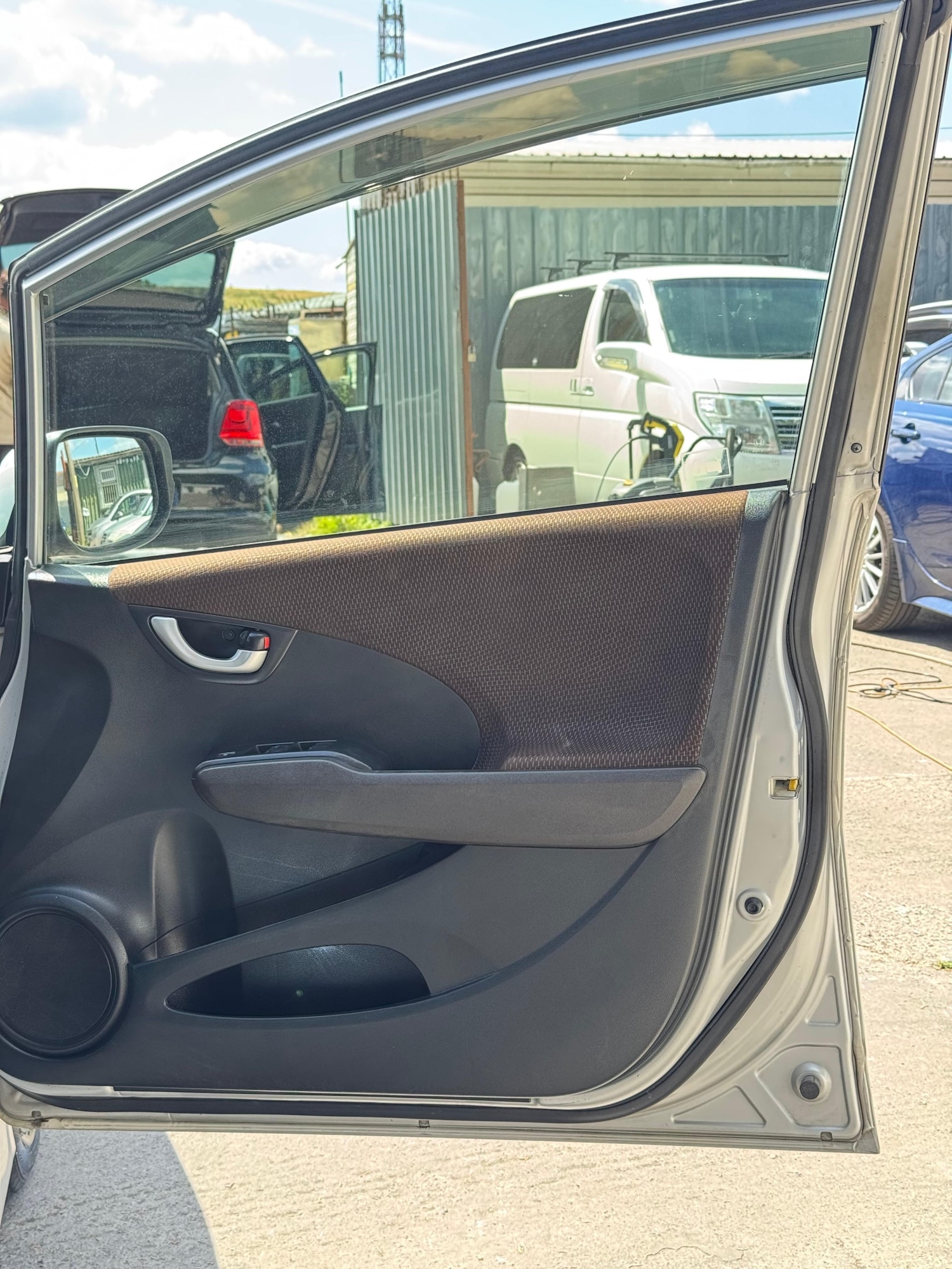 Used Honda Fit 2012 for sale - 76400066: Photo 28