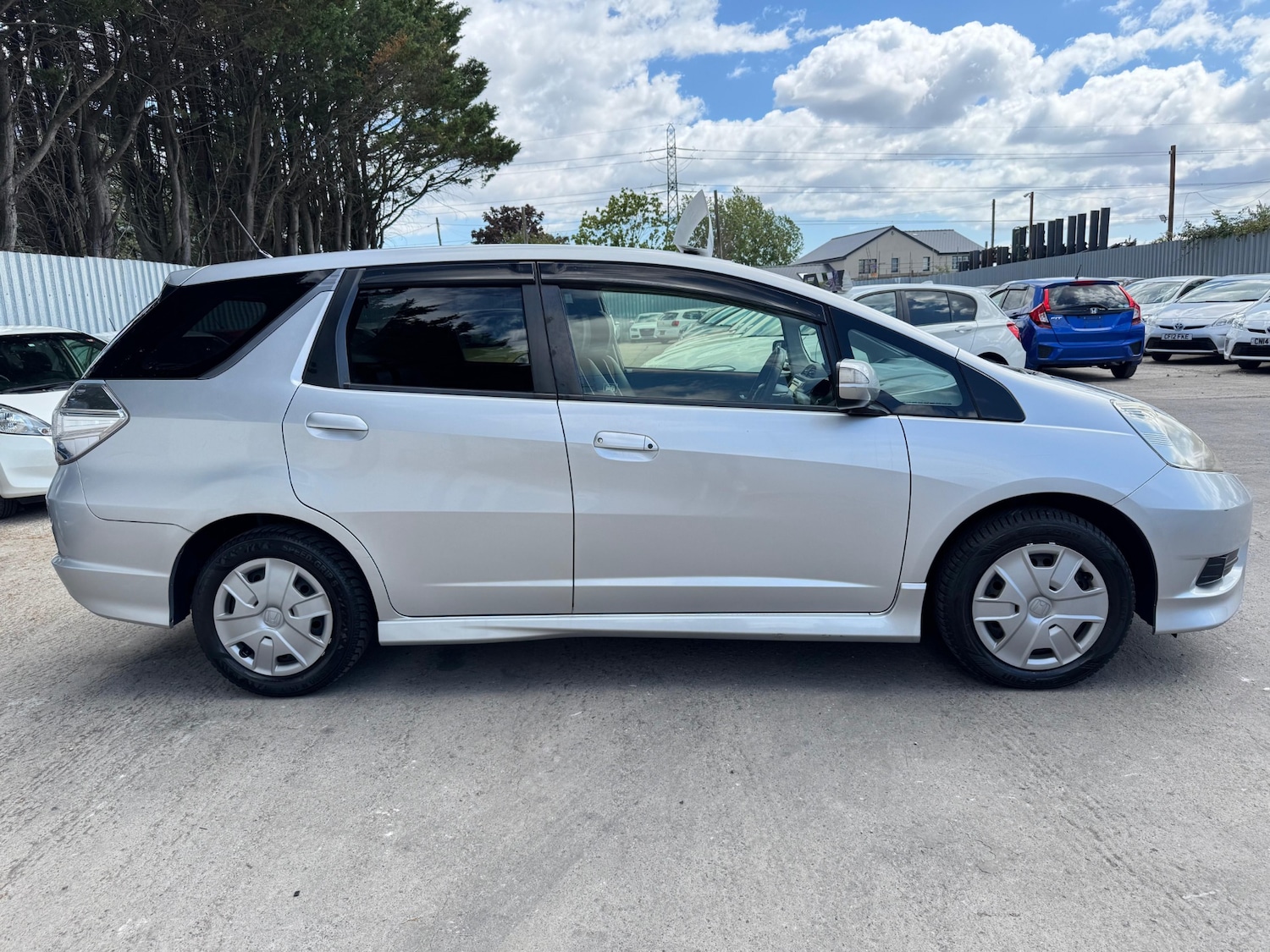 Used Honda Fit 2012 for sale - 76400066: Photo 4