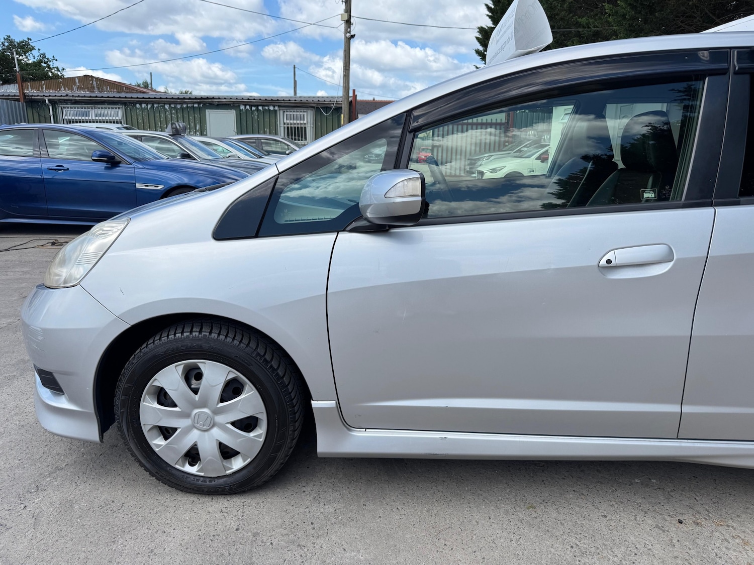 Used Honda Fit 2012 for sale - 76400066: Photo 8