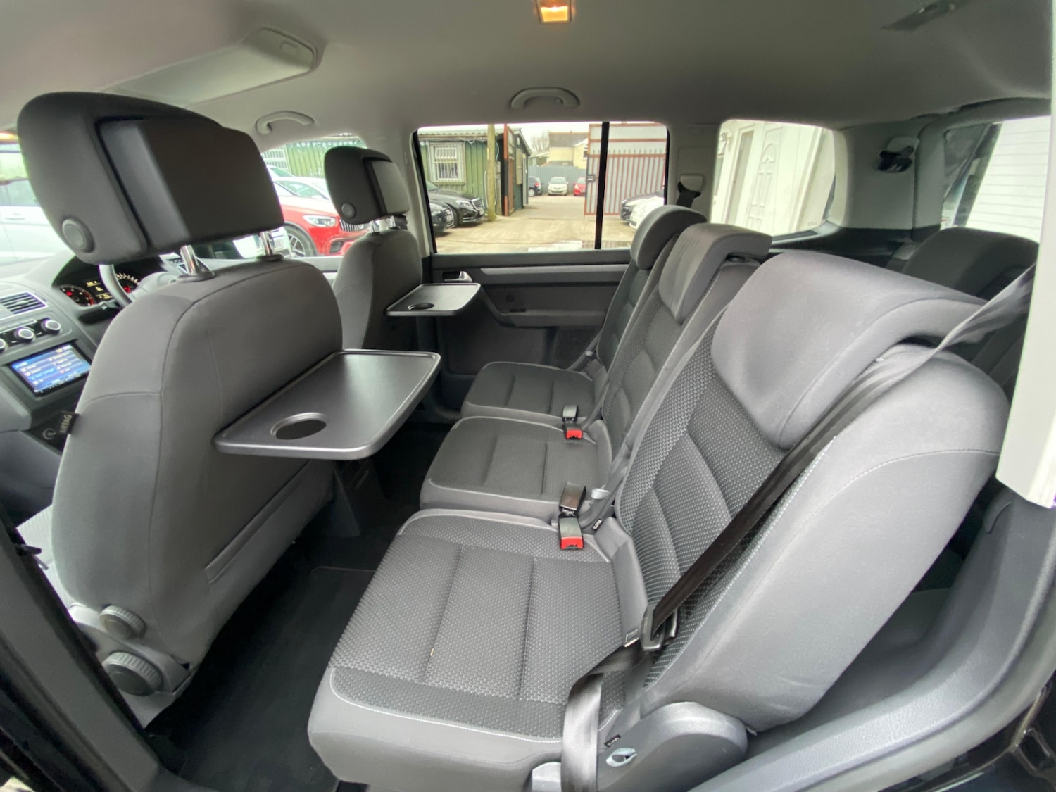 Used Volkswagen Touran 2014 for sale - 78035651: Photo 33