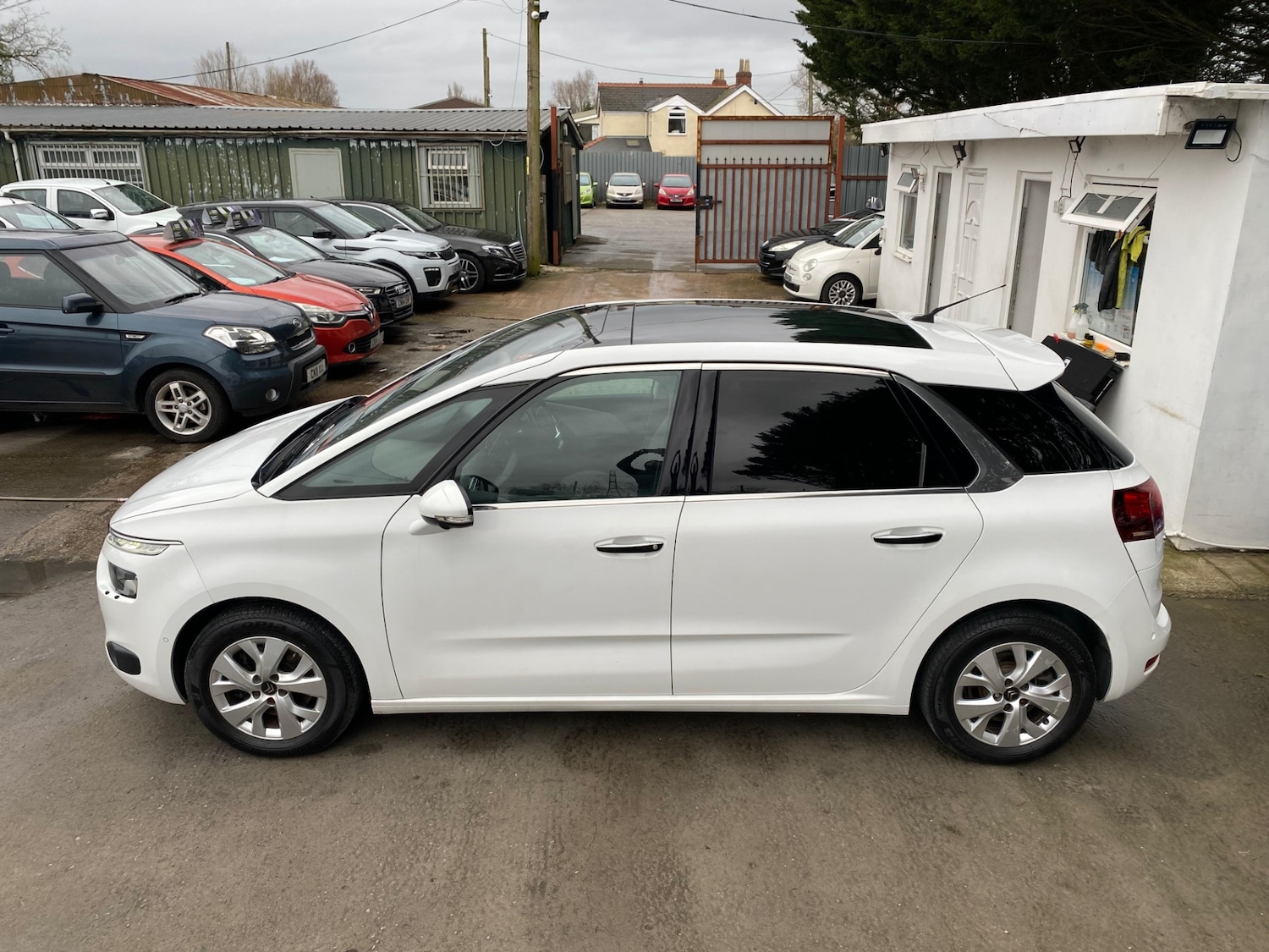Used Citroen C4 Picasso 2026 for sale - 77578168: Photo 44