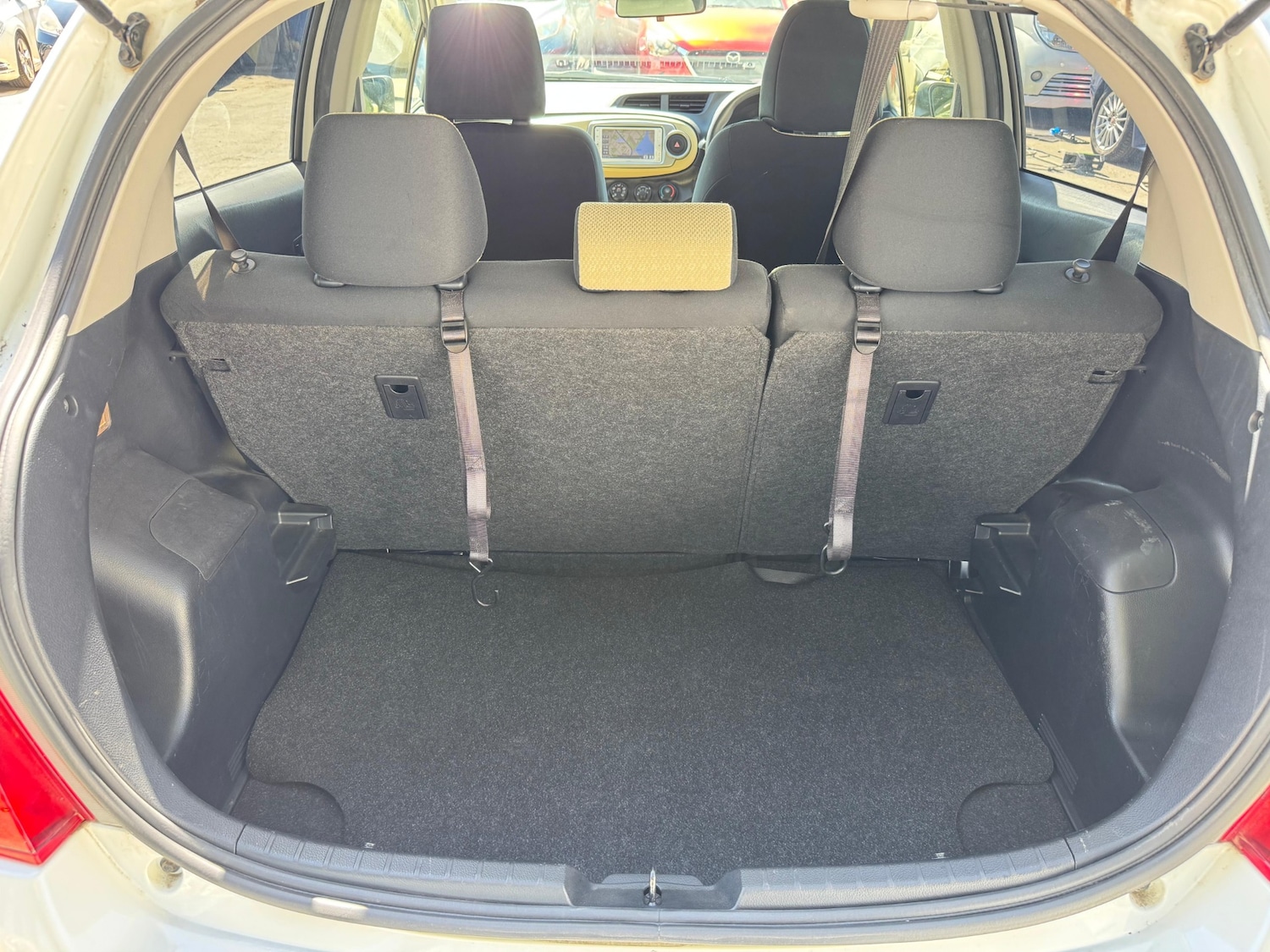 Used Toyota Vitz 2025 for sale - 77512124: Photo 12