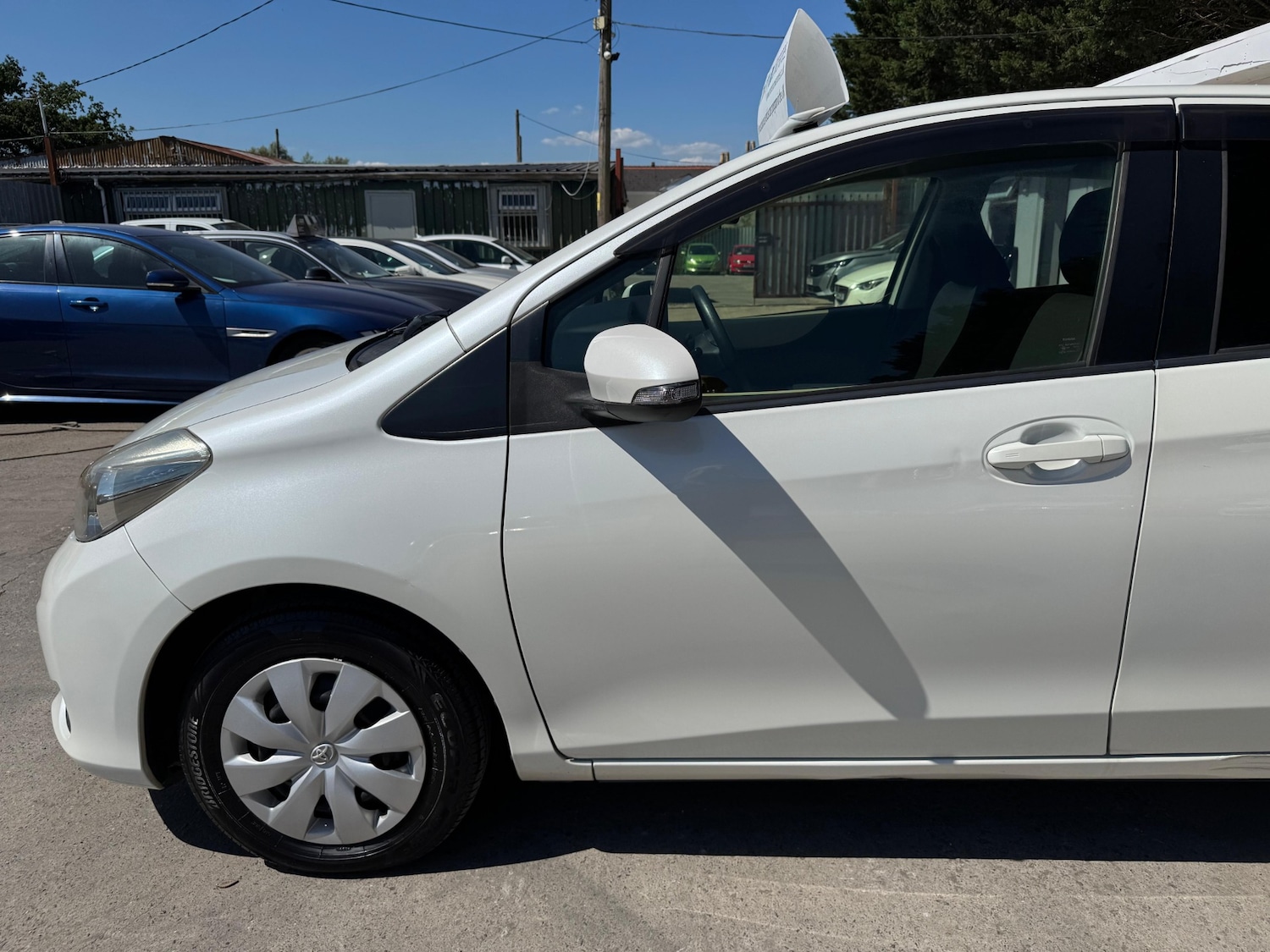 Used Toyota Vitz 2025 for sale - 77512124: Photo 8