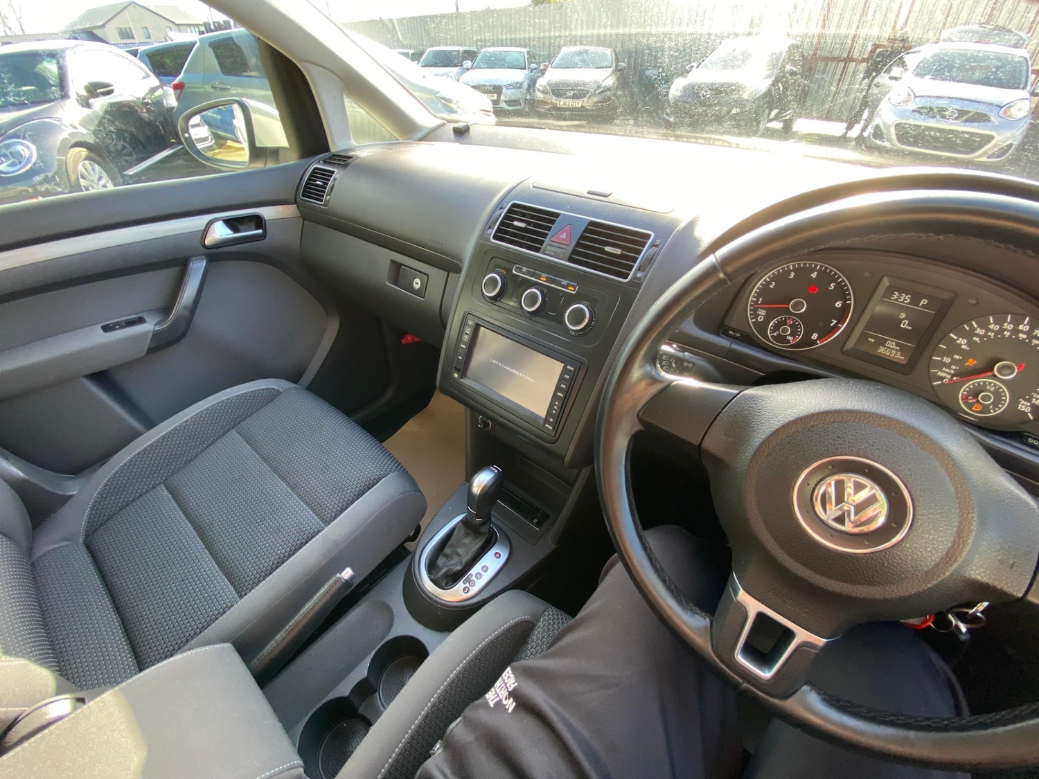 Used Volkswagen Touran 2013 for sale - 77897140: Photo 18