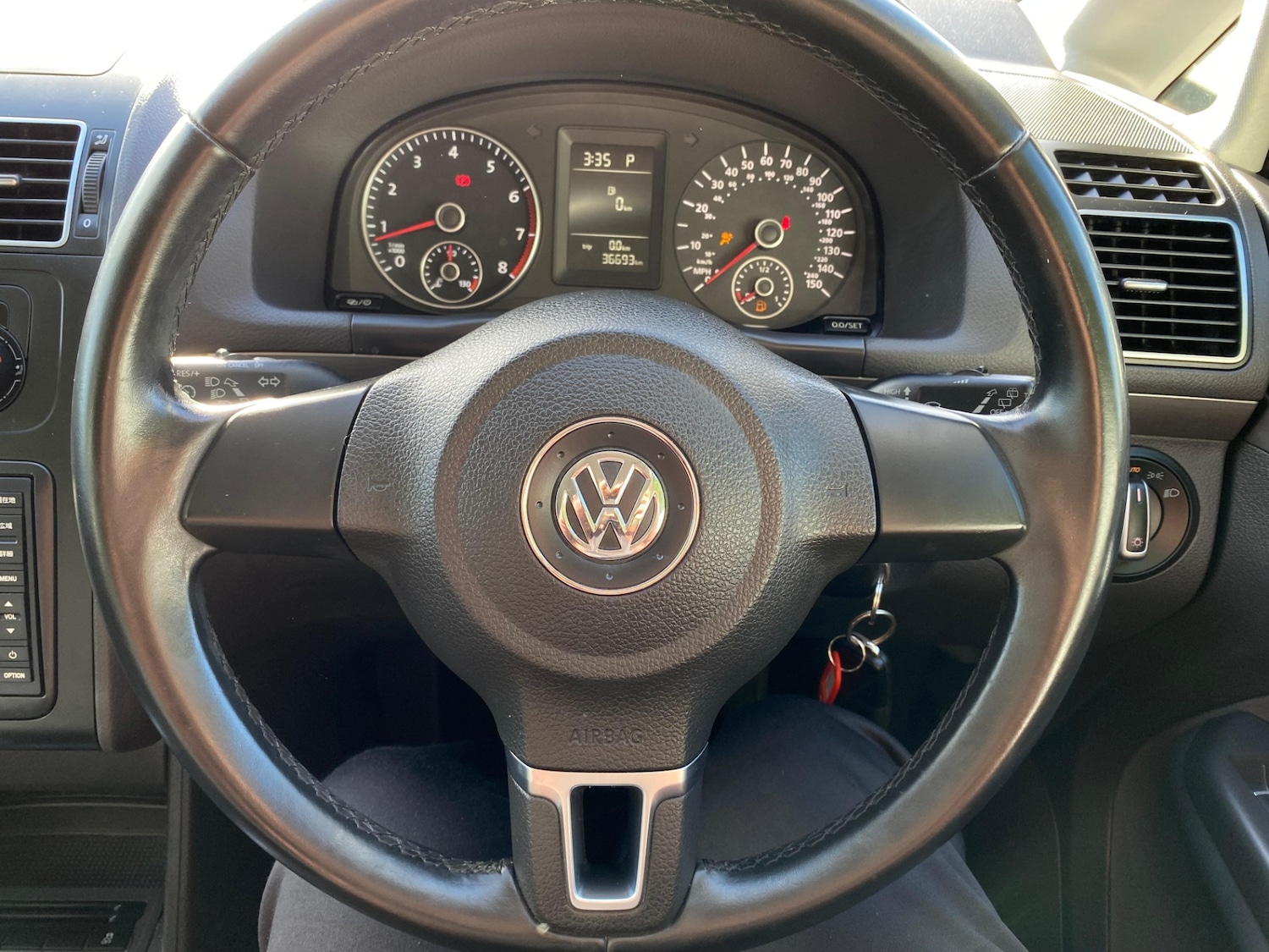 Used Volkswagen Touran 2013 for sale - 77897140: Photo 19