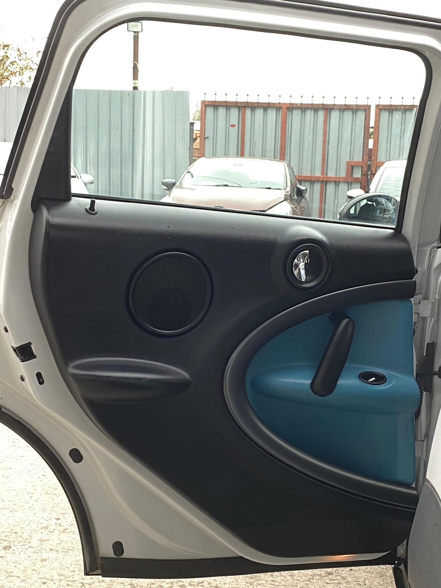 Used MINI Cooper 2011 for sale - 76718029: Photo 27