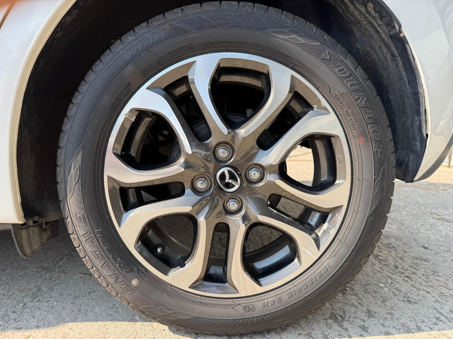 Used Mazda Demio 2015 for sale - 76927410: Photo 31