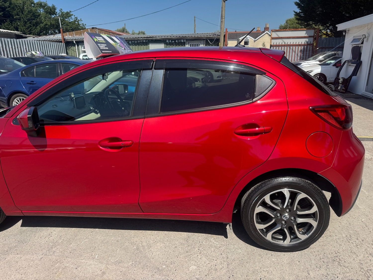 Used Mazda Demio 2015 for sale - 76744003: Photo 9