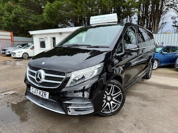 Used Mercedes-Benz V-Class 2017 for sale - 76529316: Photo