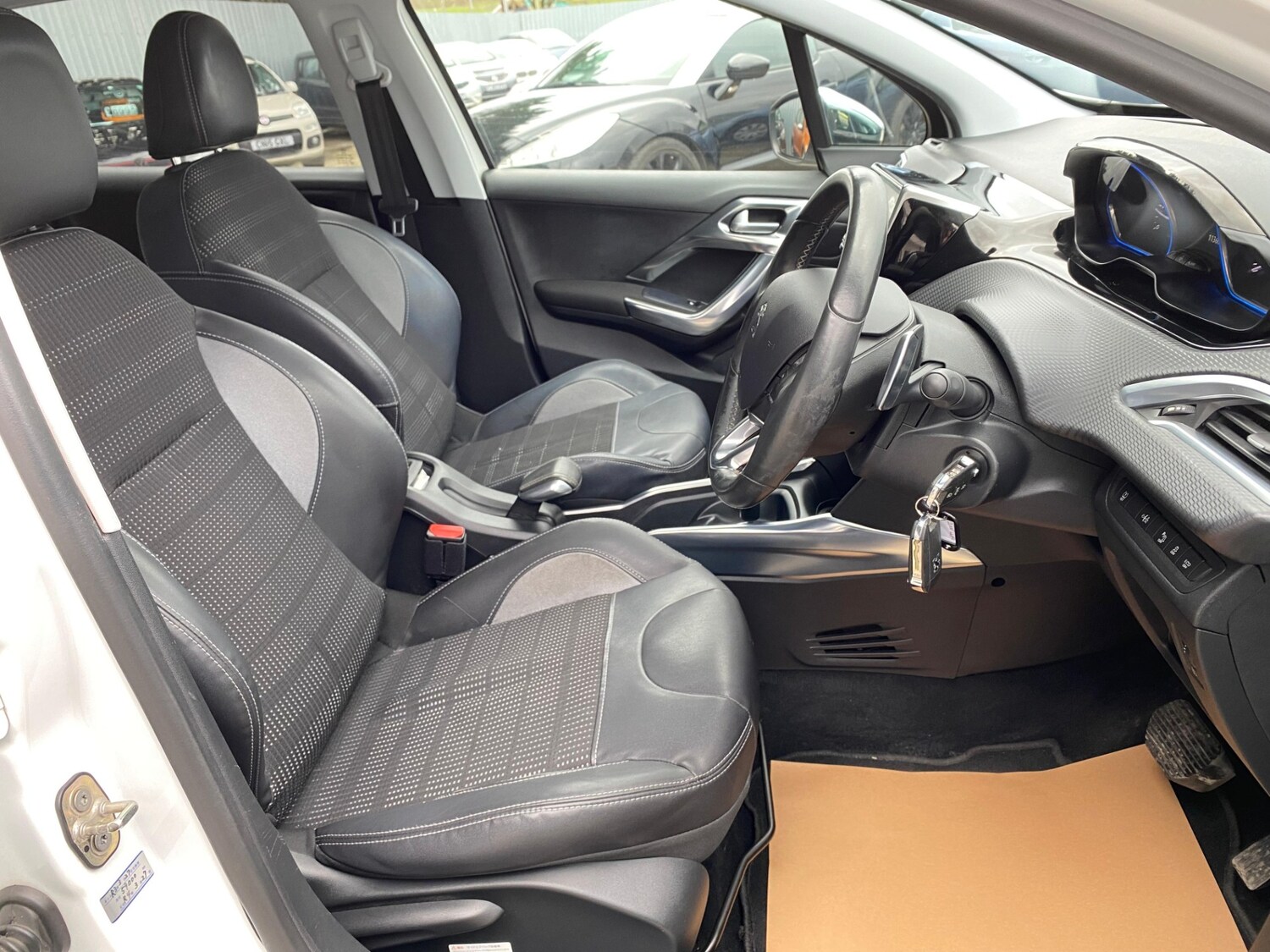 Used Peugeot 2008 2026 for sale - 77770311: Photo 14